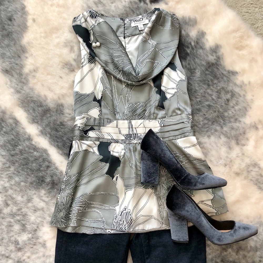 Banana Republic grey floral print silk blouse